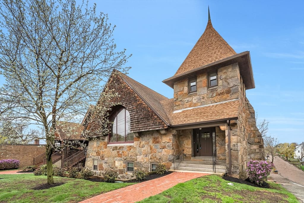 157 Beale Street # 1, Quincy MA 02170