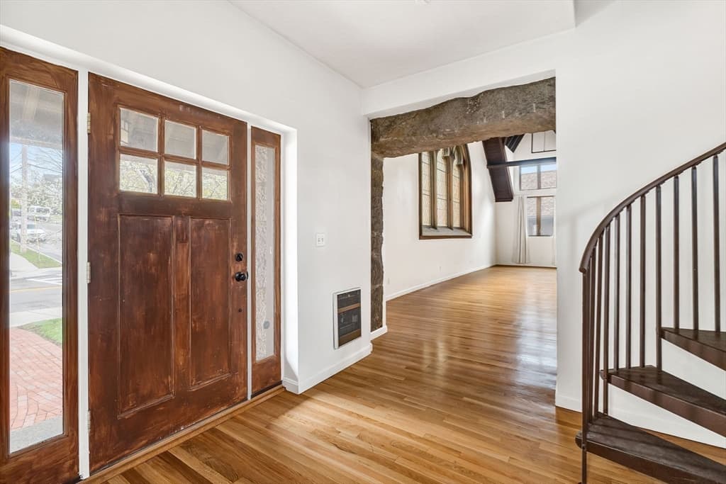 Condominium at 157 Beale Street # 1, Quincy MA 02170, photo 10 of 27