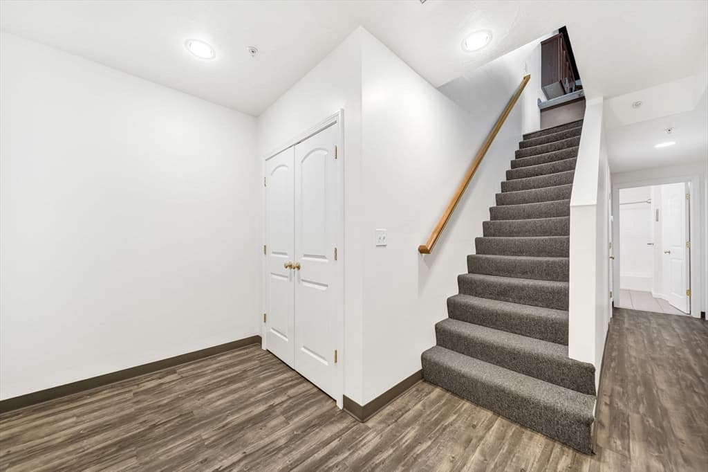 Condominium at 157 Beale Street # 1, Quincy MA 02170, photo 14 of 27