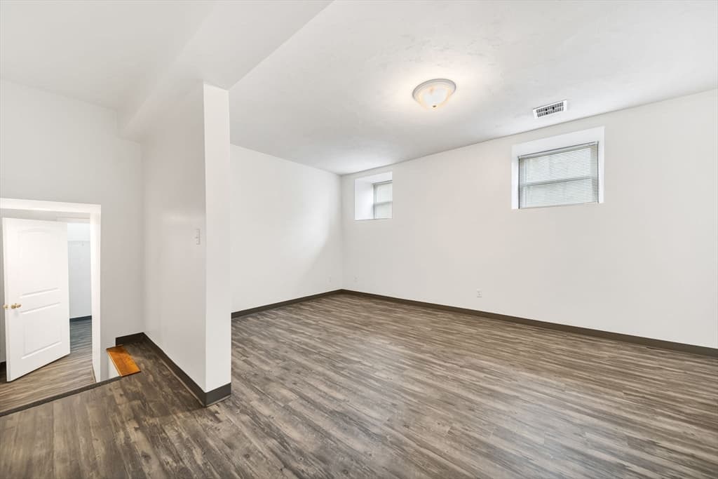 Condominium at 157 Beale Street # 1, Quincy MA 02170, photo 19 of 27