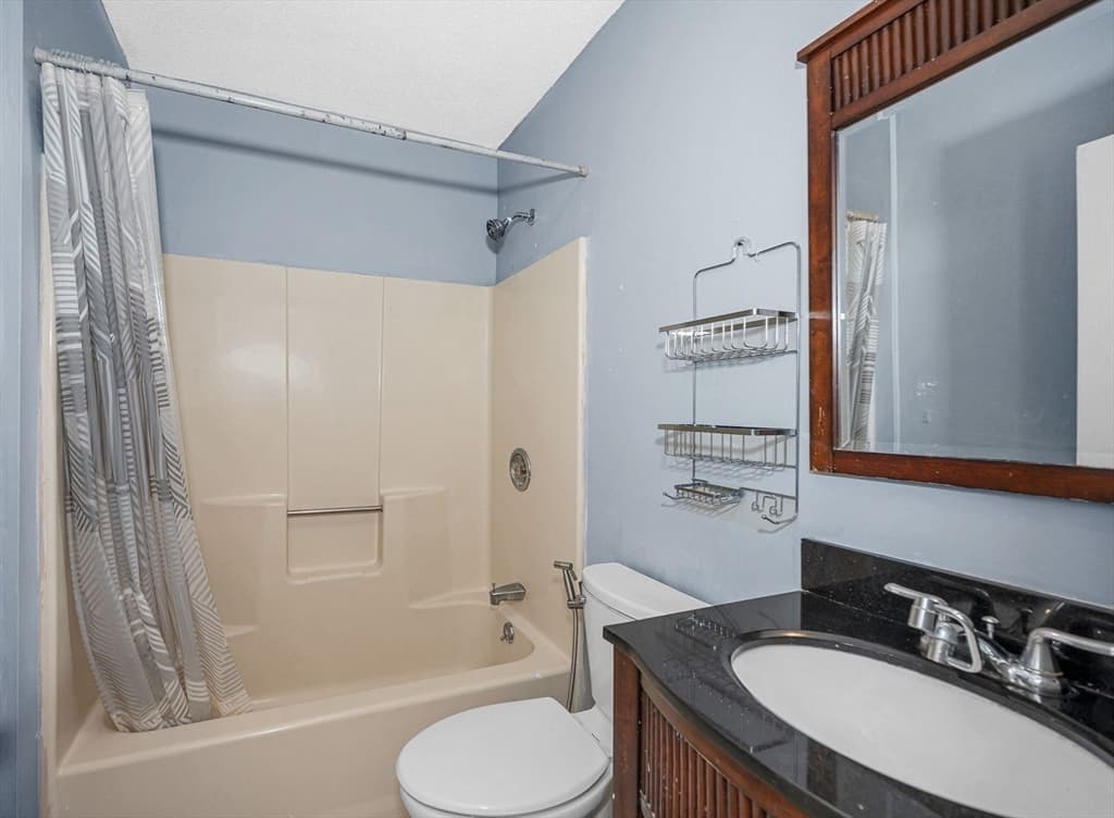 Condominium at 54 Gates St # 2, Lowell MA 01851, photo 13 of 21