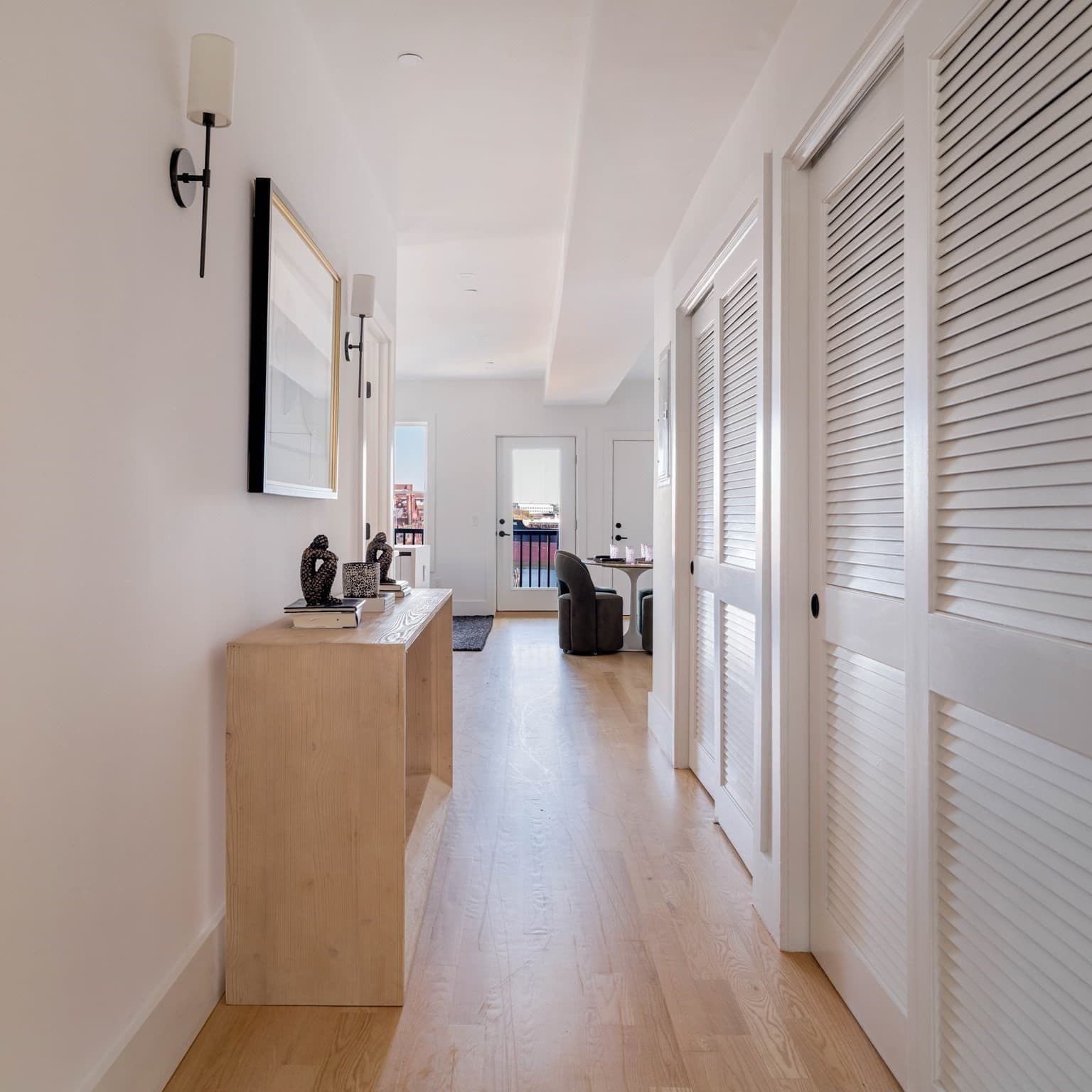 Condominium at 30-32 Condor St # 6, Boston MA 02128, photo 5 of 34