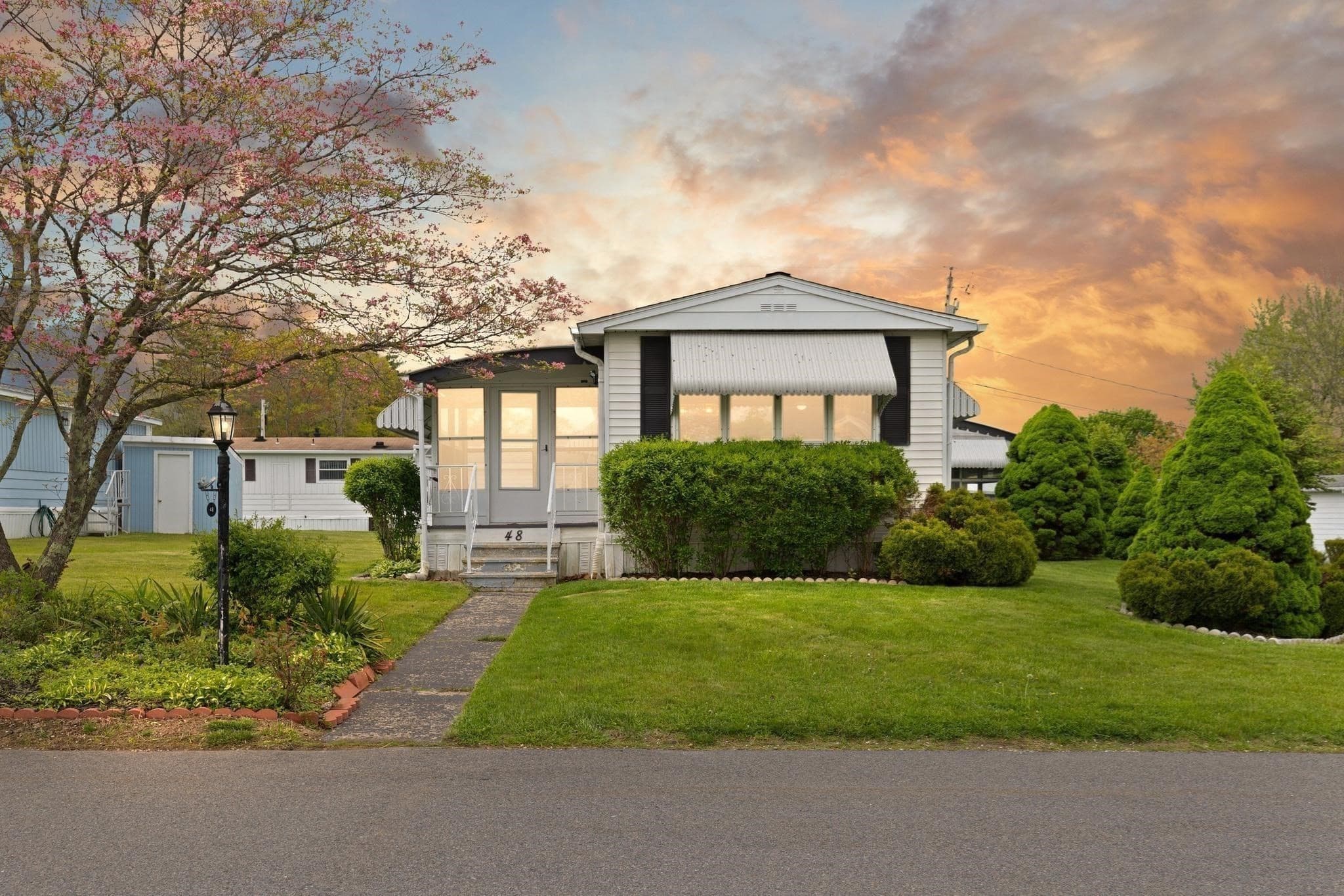 Mobile Home at 48 Easy Street, Raynham MA 02767, photo 2 of 17