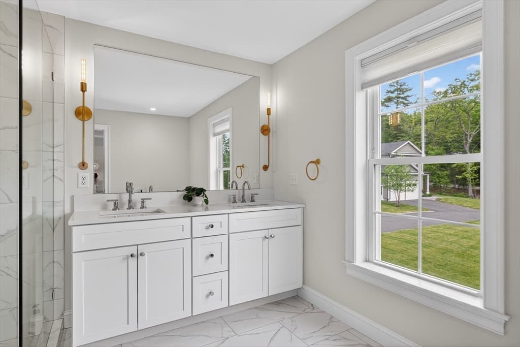 Single Family Residence at 5 Mirasol Cir # 5, Acton MA 01720, photo 18 of 37