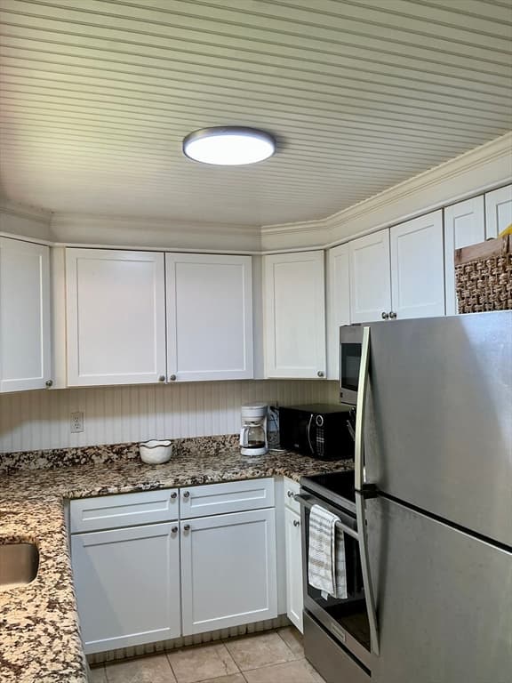 Single Family Residence at 26 The Morgan Cir, Mashpee MA 02649, Mashpee, photo 10 of 39