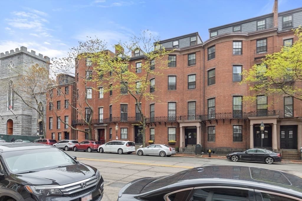 Condominium at 27 Bowdoin Street # 1C, Boston MA 02114, photo 17 of 20