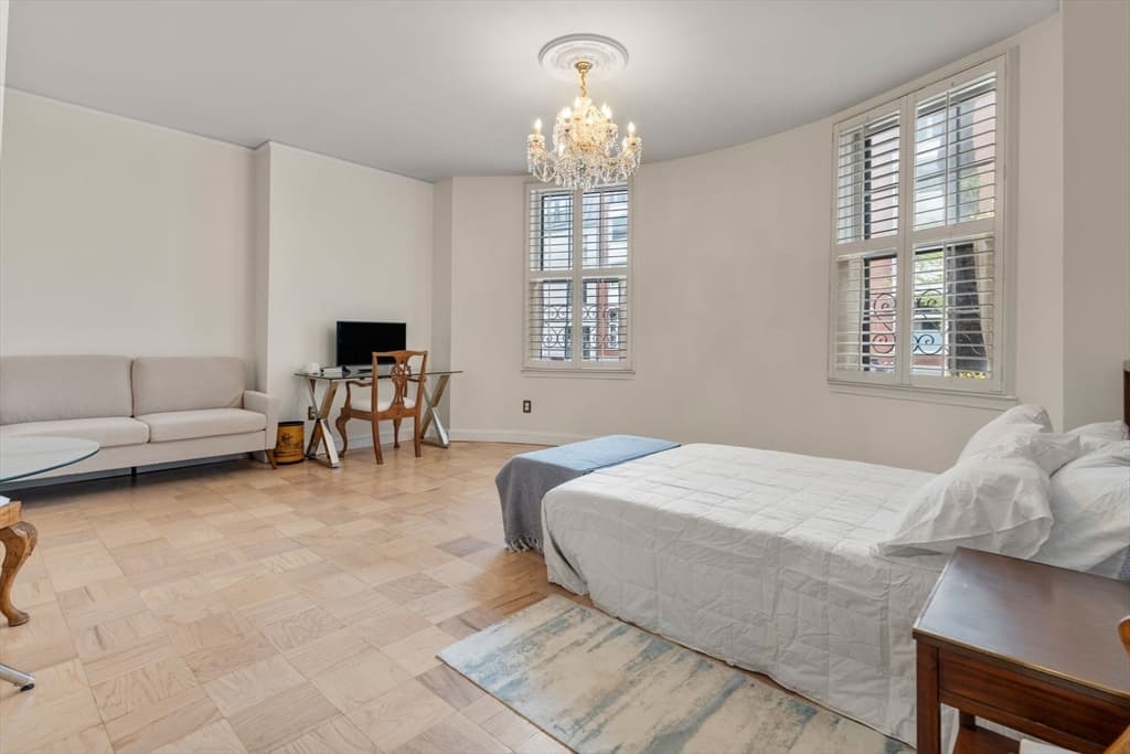 Condominium at 27 Bowdoin Street # 1C, Boston MA 02114, photo 5 of 20