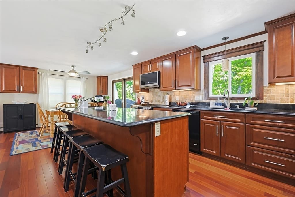 271 Cliff Drive, North Attleboro MA 02760 photo 17