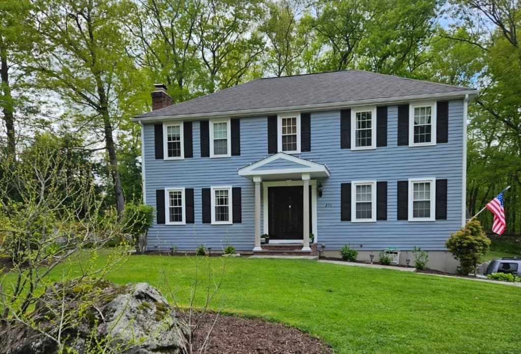 271 Cliff Drive, North Attleboro MA 02760