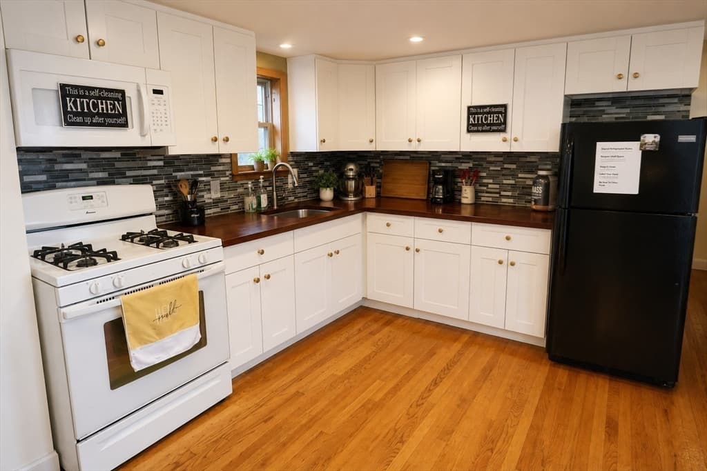Multi Family at 18 Crescent St., Somerville MA 02145, photo 9 of 17