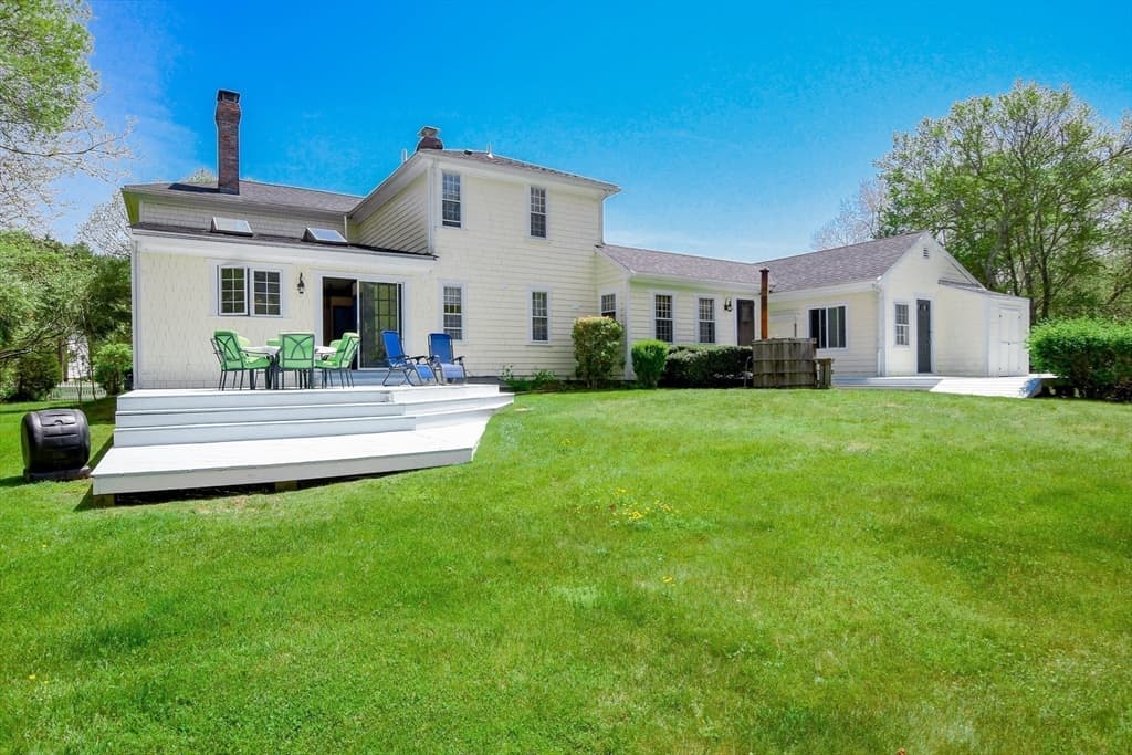 595 New Bedford Road, Rochester MA 02770 photo 3