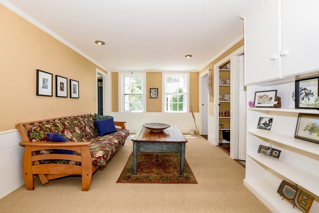 595 New Bedford Road, Rochester MA 02770 photo 9