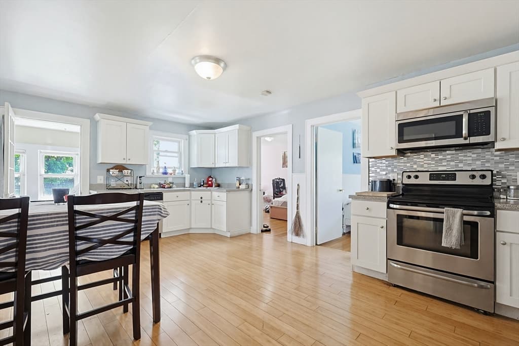 3 Family at 26 Mccarthy St, Franklin MA 02038, Franklin, photo 6 of 36