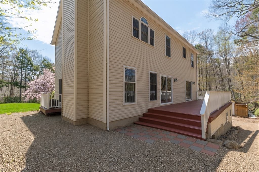 25 Magnolia Ave, Manchester MA 01944 photo 27