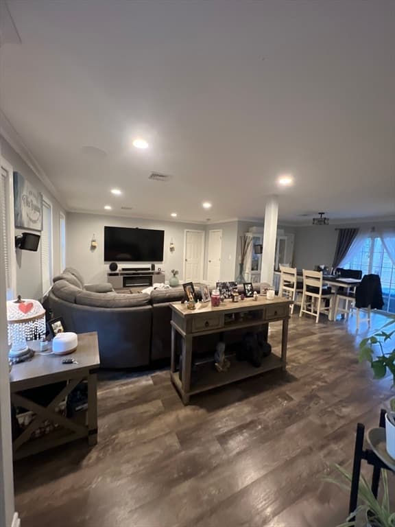 101 Brigantine Dr, Falmouth MA 02536 photo 8