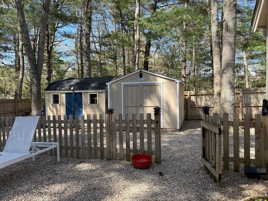 101 Brigantine Dr, Falmouth MA 02536 photo 21