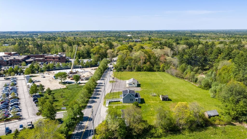 576 Faunce Corner Rd, Dartmouth MA 02747 photo 11