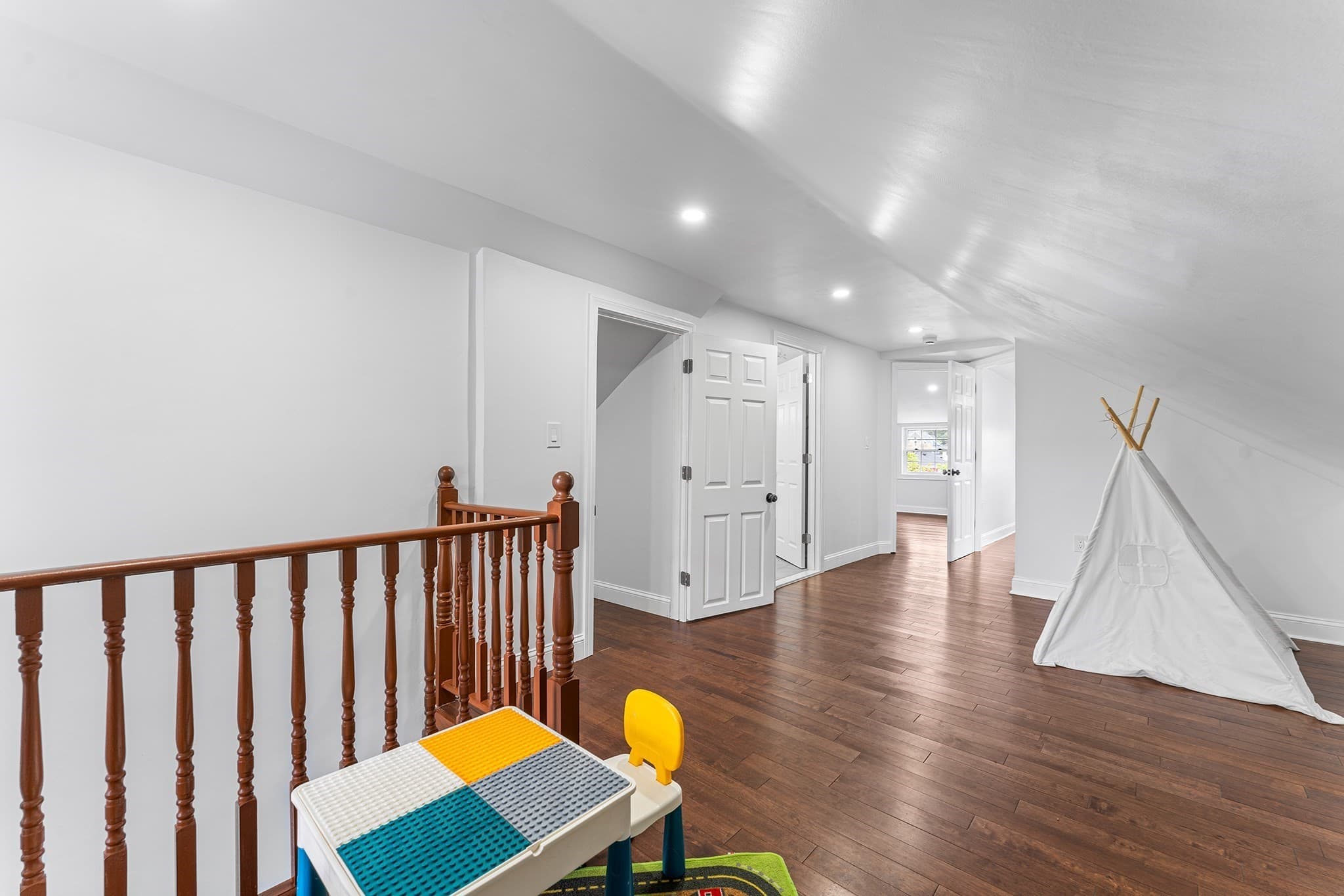 Single Family Residence at 70 Edgehill Rd, Winthrop MA 02152, Winthrop, photo 17 of 40