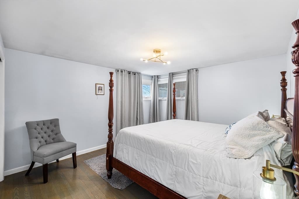 66 Newhall St, Revere MA 02151 photo 12