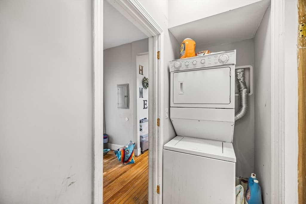 3 Family at 50 Perrin St, Boston MA 02119, photo 13 of 35