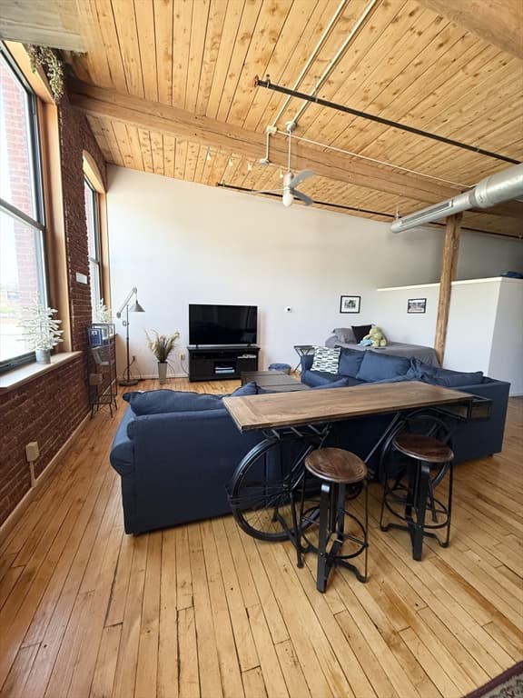 Condominium at 1 Envelope Ter # 309, Worcester MA 01604, photo 5 of 19