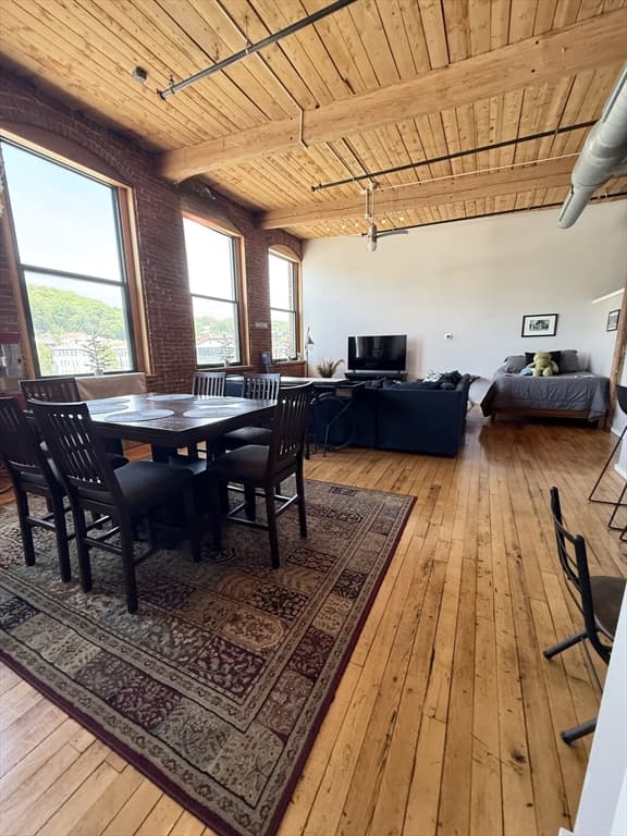 Condominium at 1 Envelope Ter # 309, Worcester MA 01604, photo 4 of 19