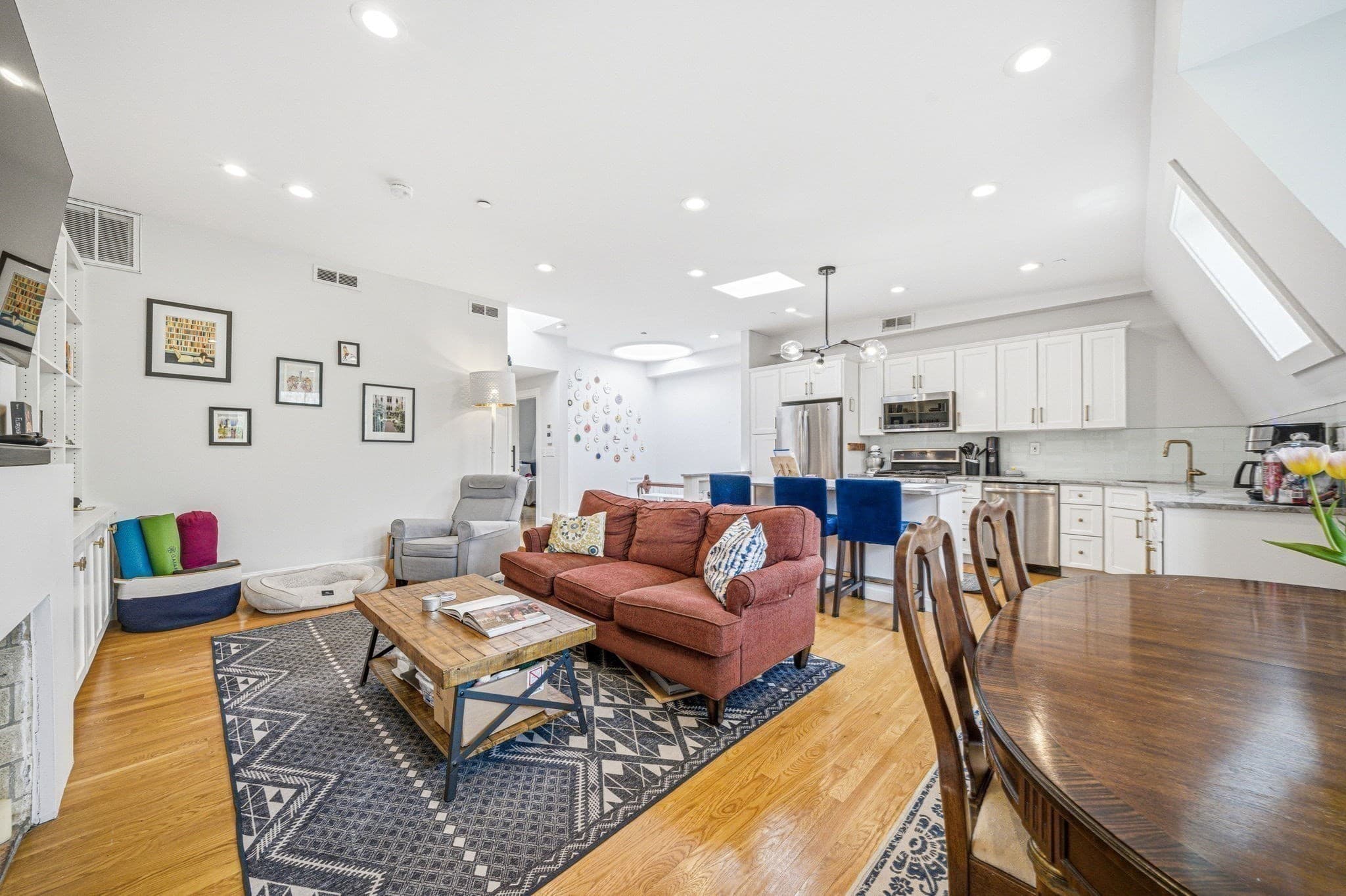 Condominium at 25 Worcester Square # 5, Boston MA 02118, photo 3 of 23