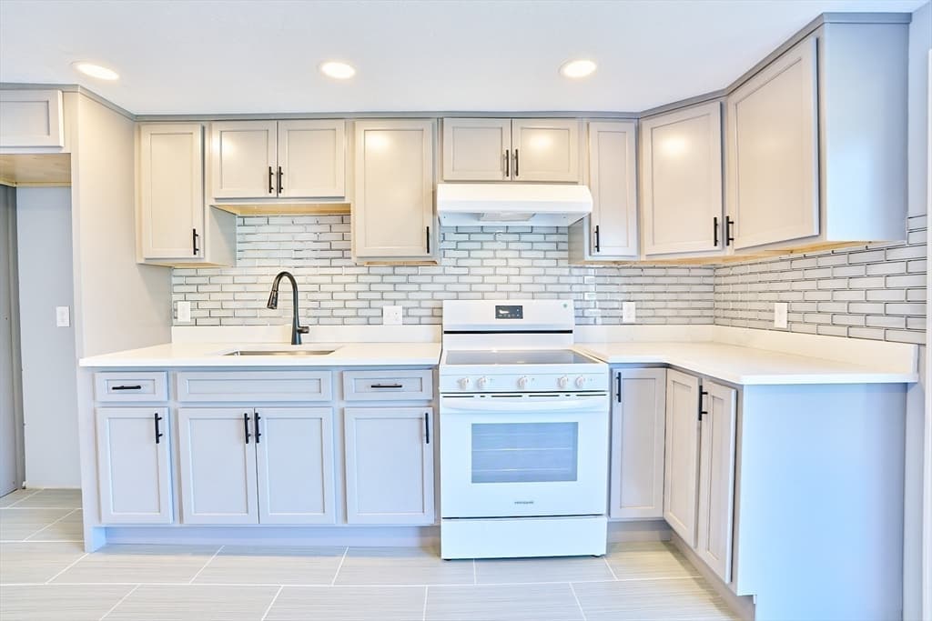 Single Family Residence at 74 Parsons Street, Easthampton MA 01027, Easthampton, photo 8 of 38