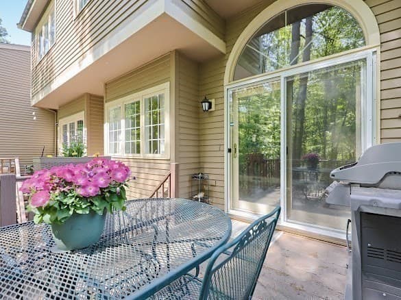 Condominium at 6 Rosewood Lane # 6, Hopkinton MA 01748, Hopkinton, photo 33 of 35