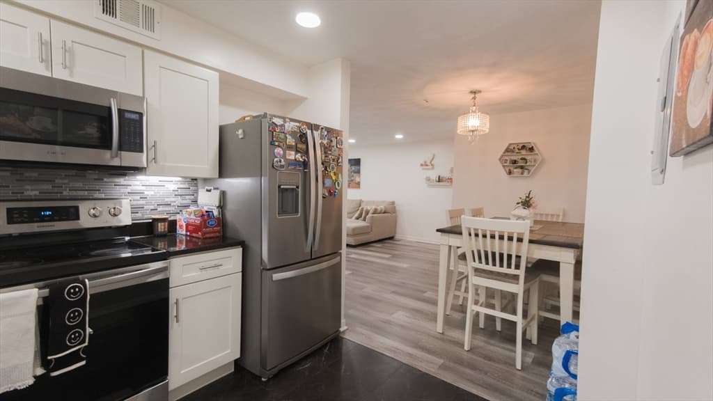 Condominium at 232 Canton St # 206, Randolph MA 02368, Randolph, photo 7 of 25