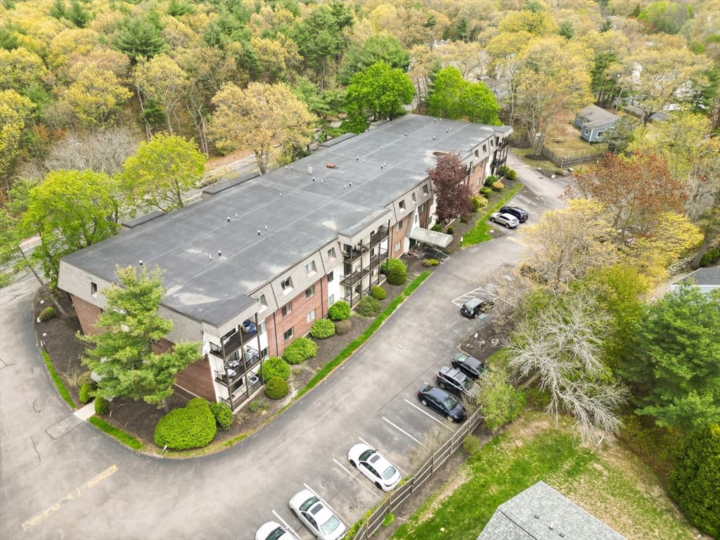 Condominium at 232 Canton St # 206, Randolph MA 02368, Randolph, photo 24 of 25