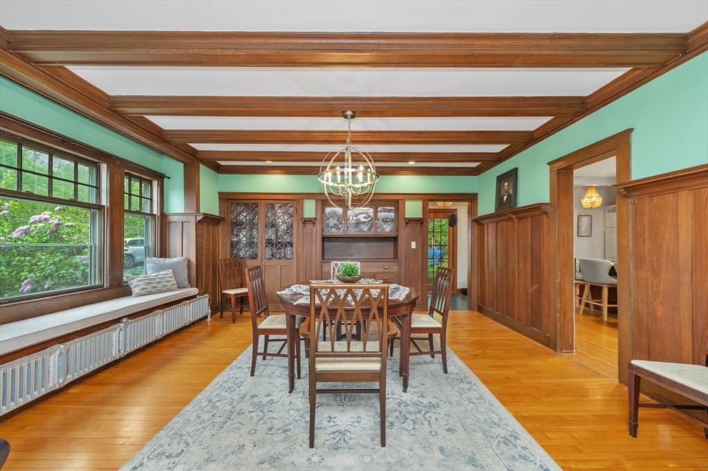 Single Family Residence at 12 Newton Rd, Haverhill MA 01830, photo 6 of 34