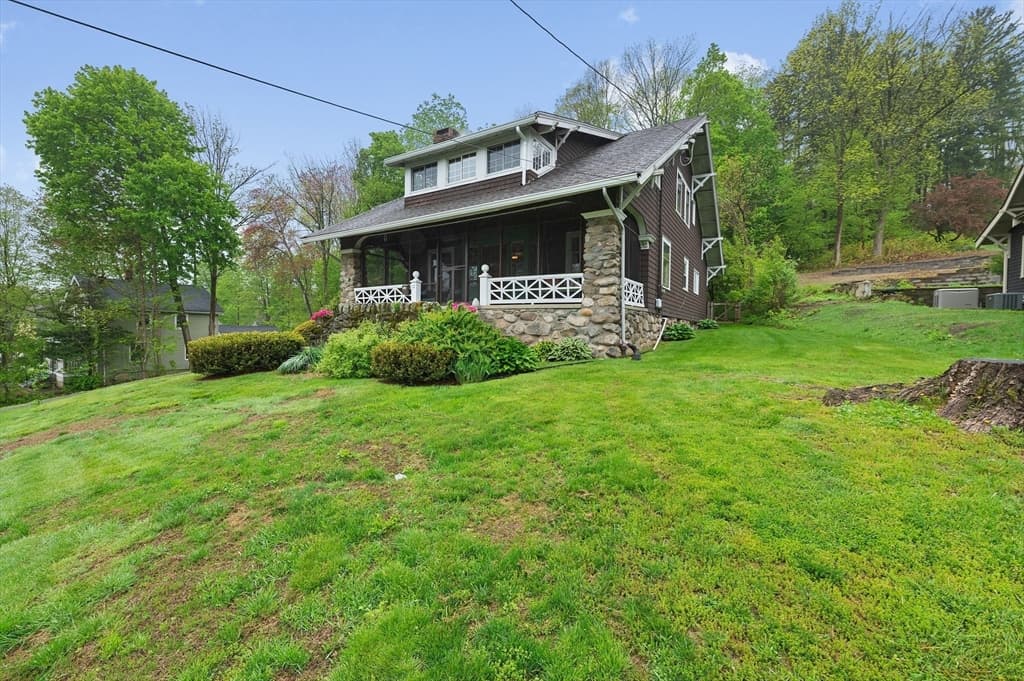 Single Family Residence at 12 Newton Rd, Haverhill MA 01830, photo 32 of 34