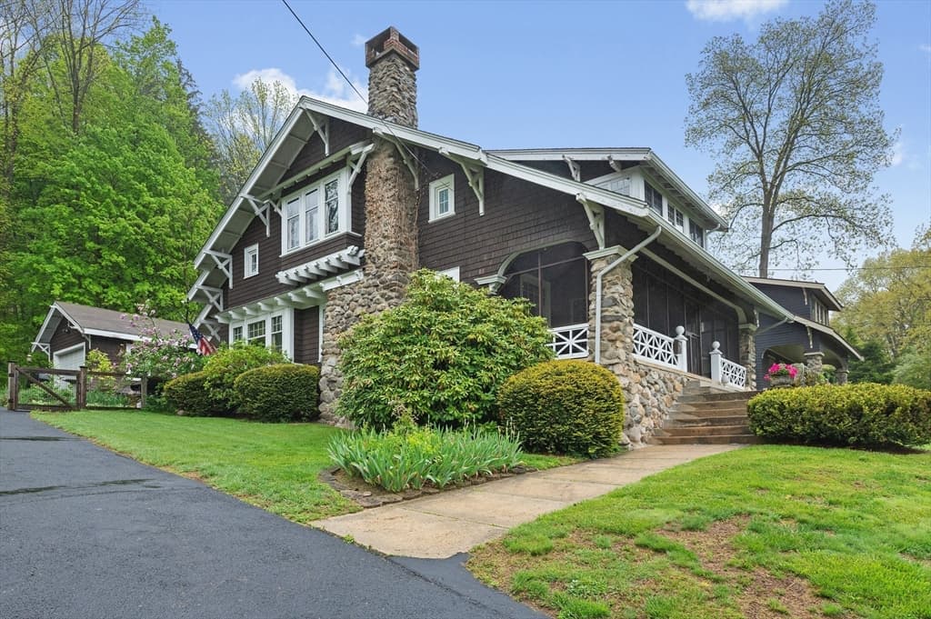 Single Family Residence at 12 Newton Rd, Haverhill MA 01830, photo 28 of 34