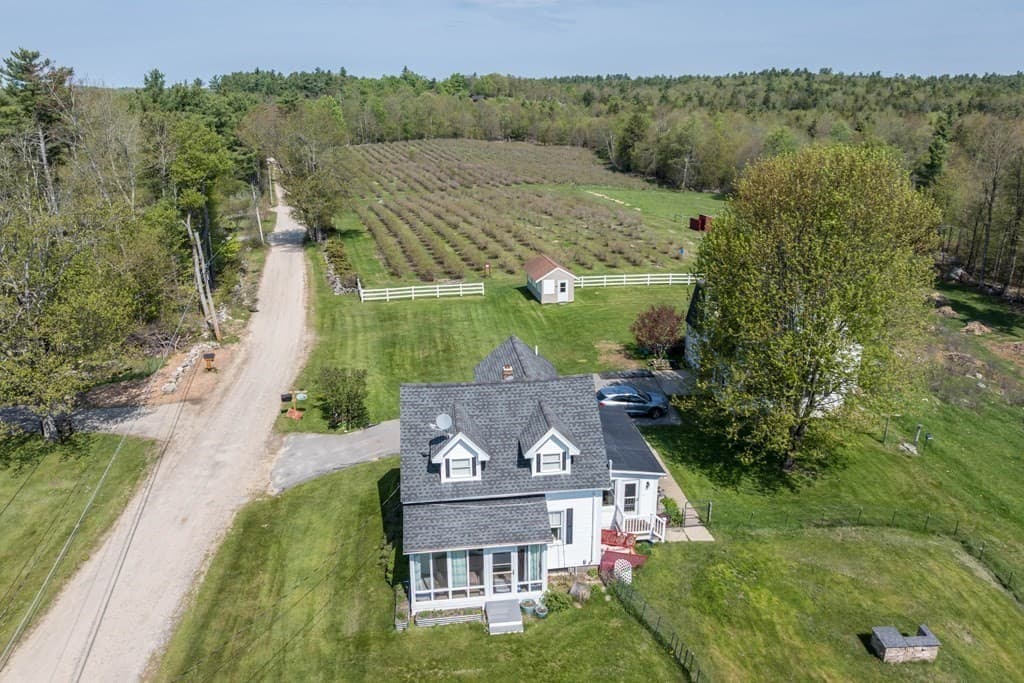122 Ferin Road, Ashburnham MA 01430