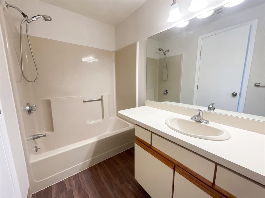 Condominium at 20 Lordvale Blvd # 202, Grafton MA 01536, Grafton, photo 13 of 22