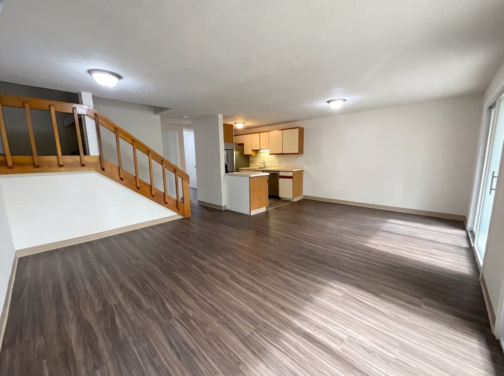 Condominium at 20 Lordvale Blvd # 202, Grafton MA 01536, Grafton, photo 8 of 22