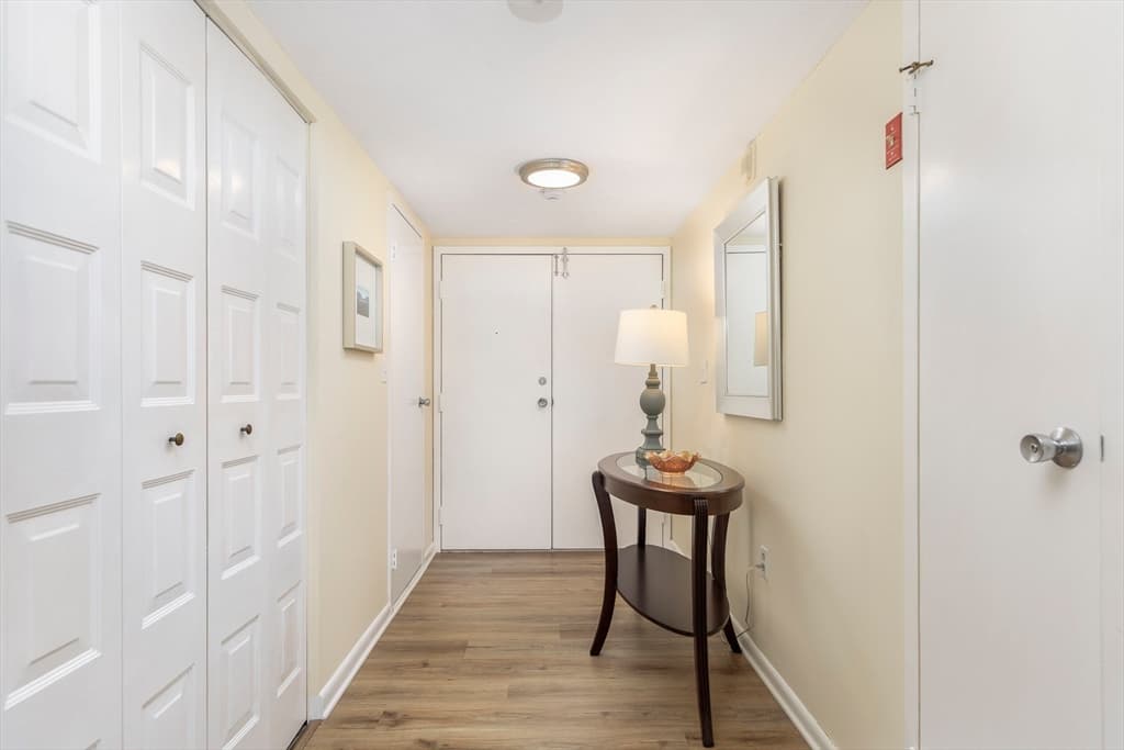 404 Paradise Road # 1C, Swampscott MA 01907 photo 3