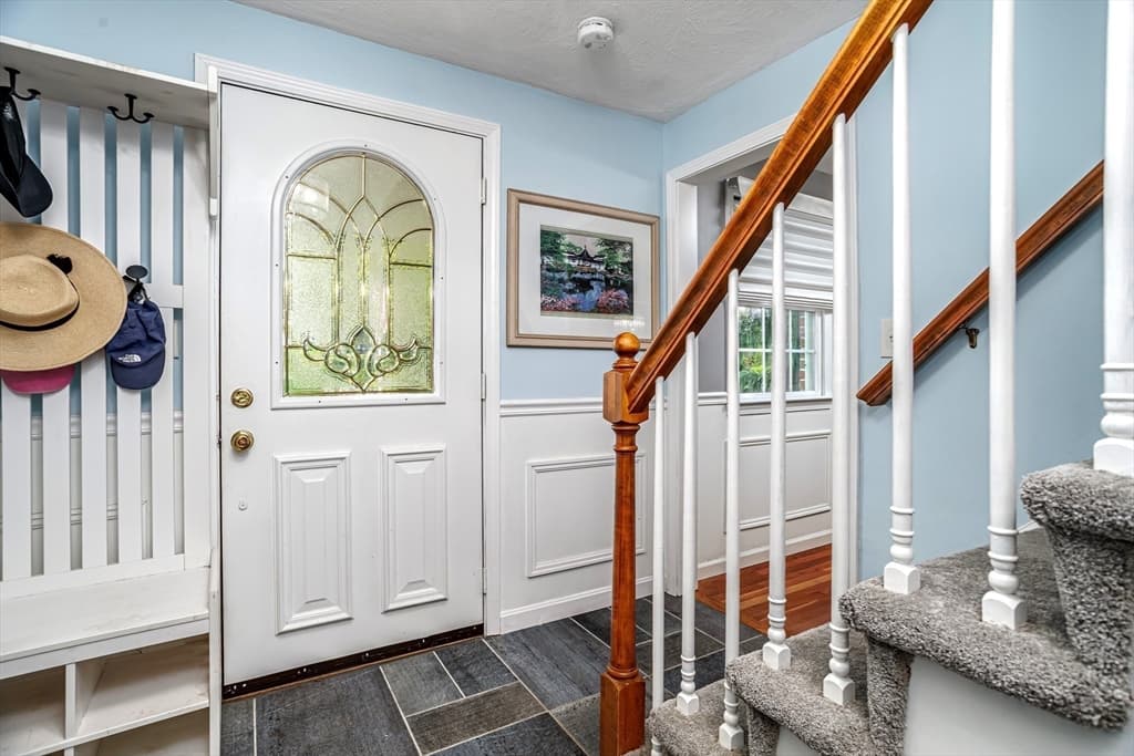 190 Wyndridge Circle, Pelham NH 03076 photo 6