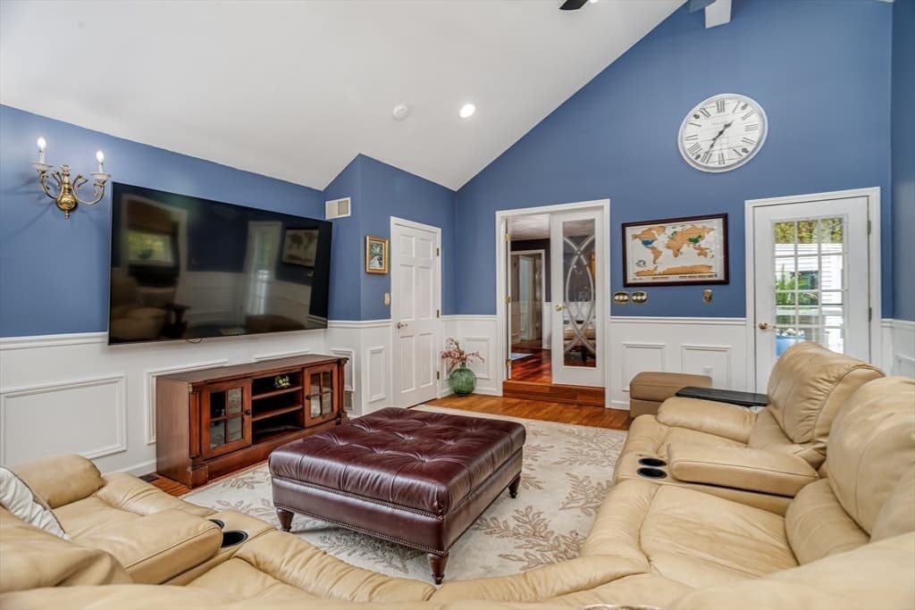 190 Wyndridge Circle, Pelham NH 03076 photo 25