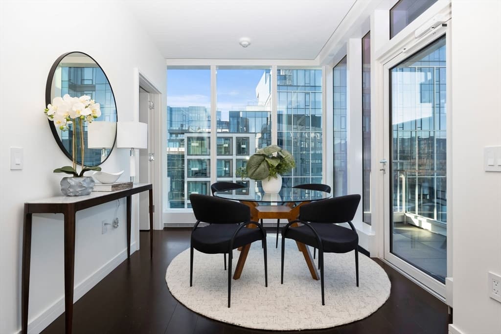 Condominium at 150 Seaport Blvd # 12B, Boston MA 02210, photo 5 of 28