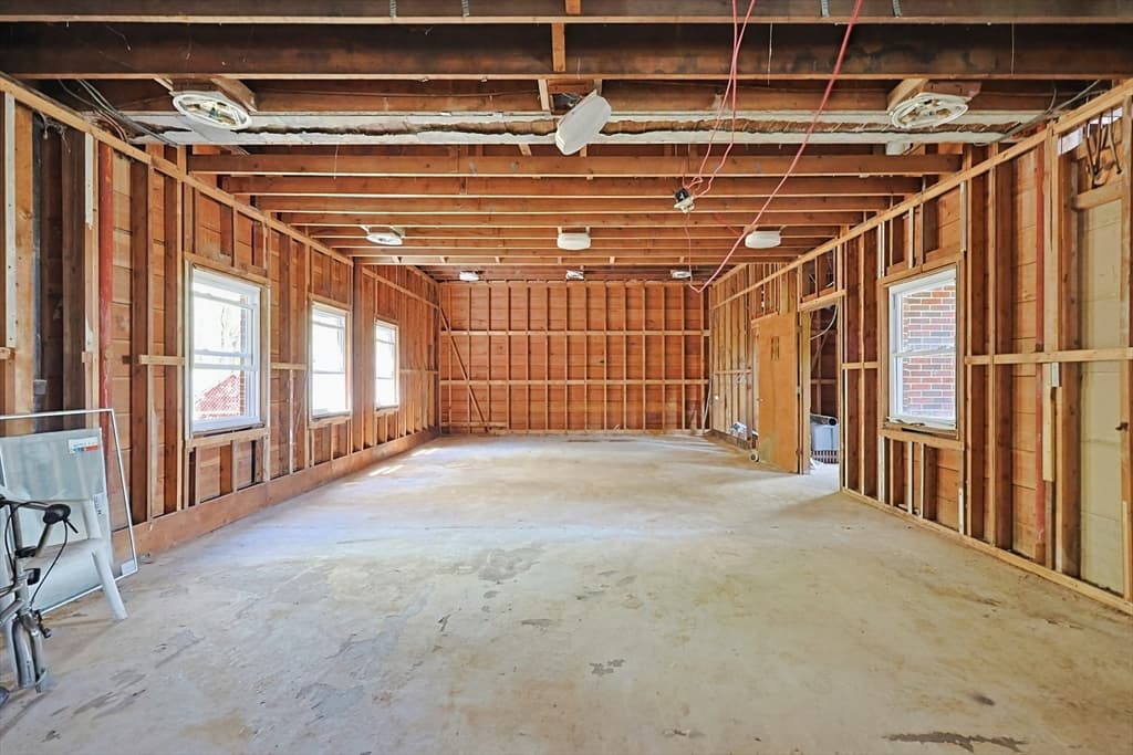 Single Family Residence at 90 School Street, Plainville MA 02762, Plainville, photo 7 of 33