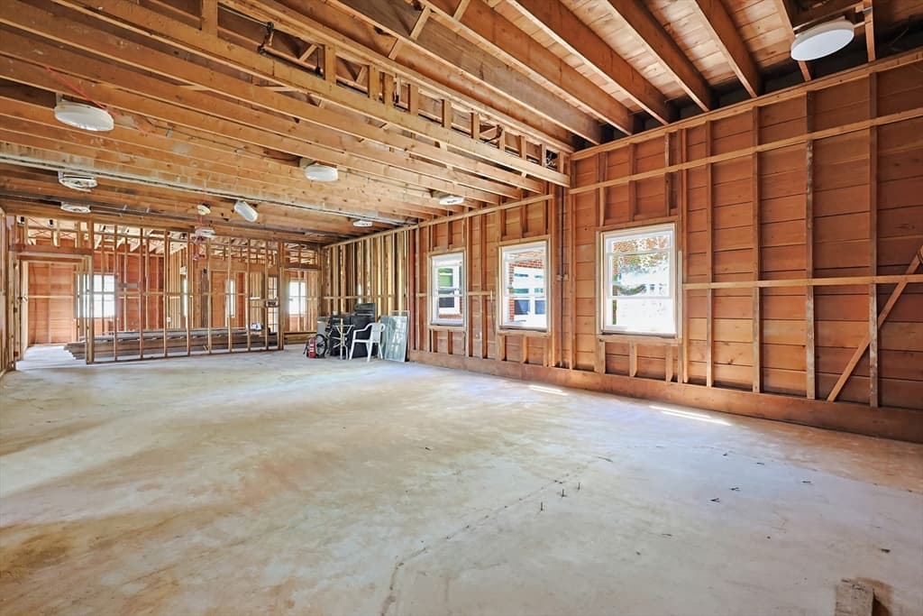 Single Family Residence at 90 School Street, Plainville MA 02762, Plainville, photo 5 of 33