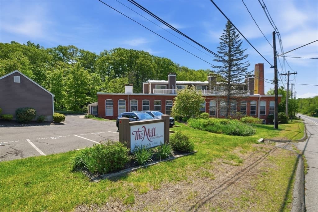 124 College St # 2, South Hadley MA 01075 photo 34