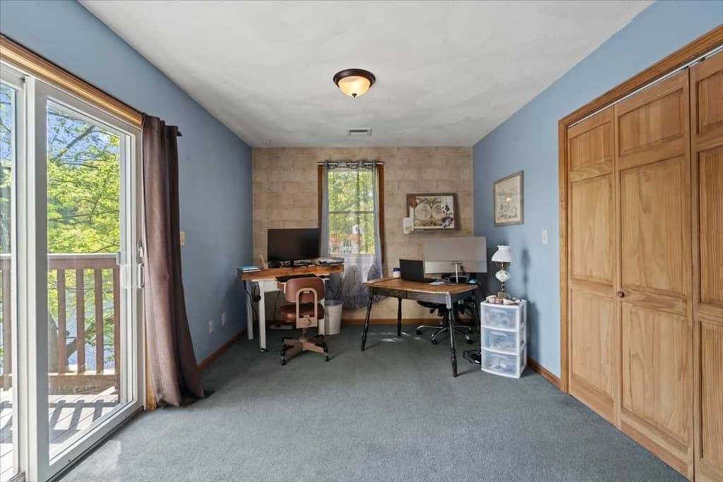 212 Grove St, Clinton MA 01510 photo 17