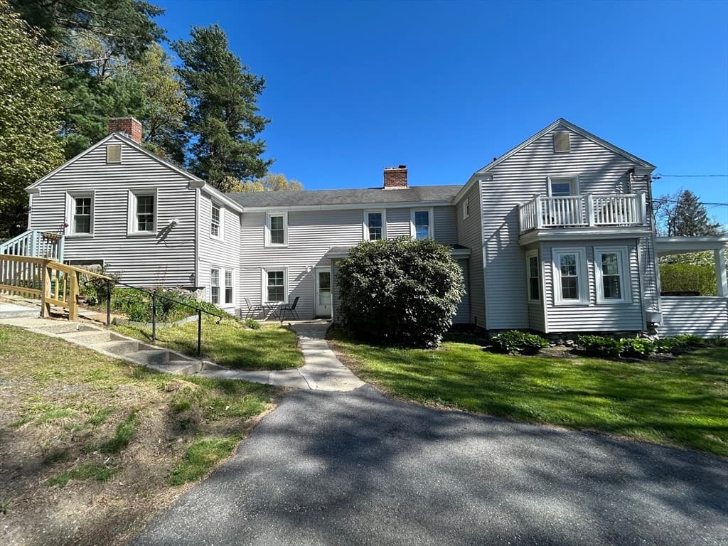 4 Family at 107 Brigham, Northborough MA 01532, photo 2 of 42