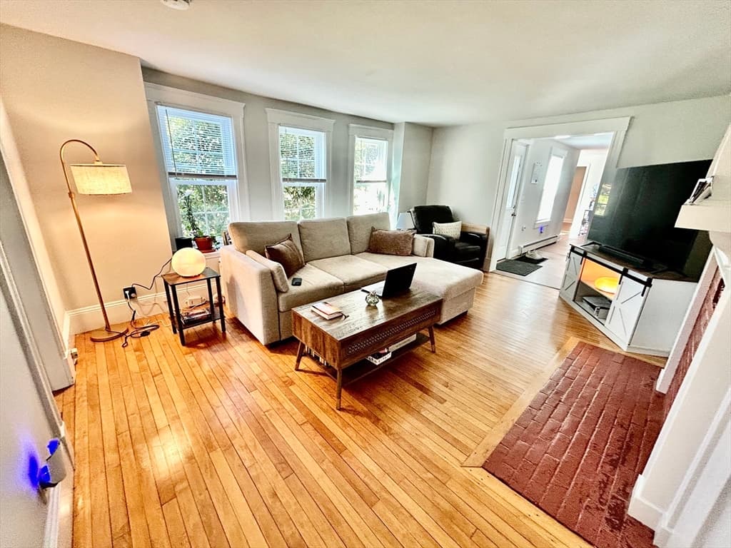 4 Family at 107 Brigham, Northborough MA 01532, photo 16 of 42