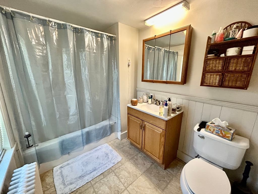 4 Family at 107 Brigham, Northborough MA 01532, photo 12 of 42