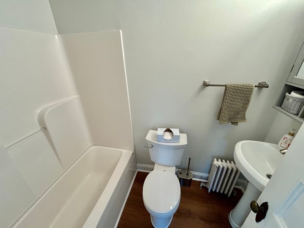 4 Family at 107 Brigham, Northborough MA 01532, photo 19 of 42