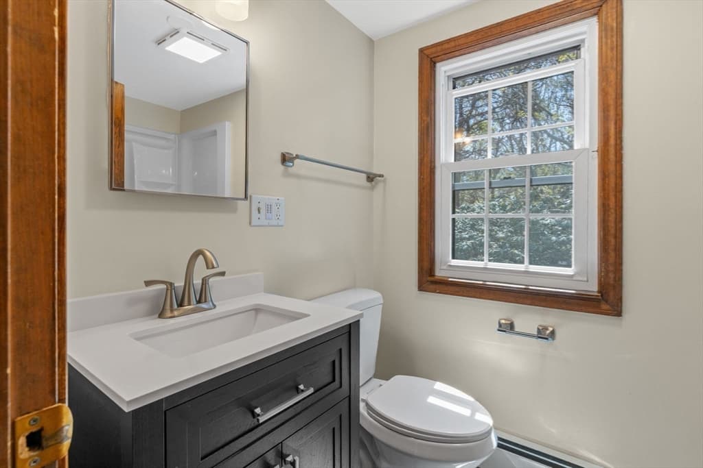 Single Family Residence at 80 Runway Ln, Eastham MA 02642, Eastham, photo 23 of 34